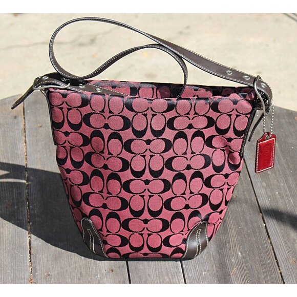 Coach Vintage Y2K - Signature and Leather Bucket Bag 6076 in Bordeaux Jacquard - Picture 12 of 14